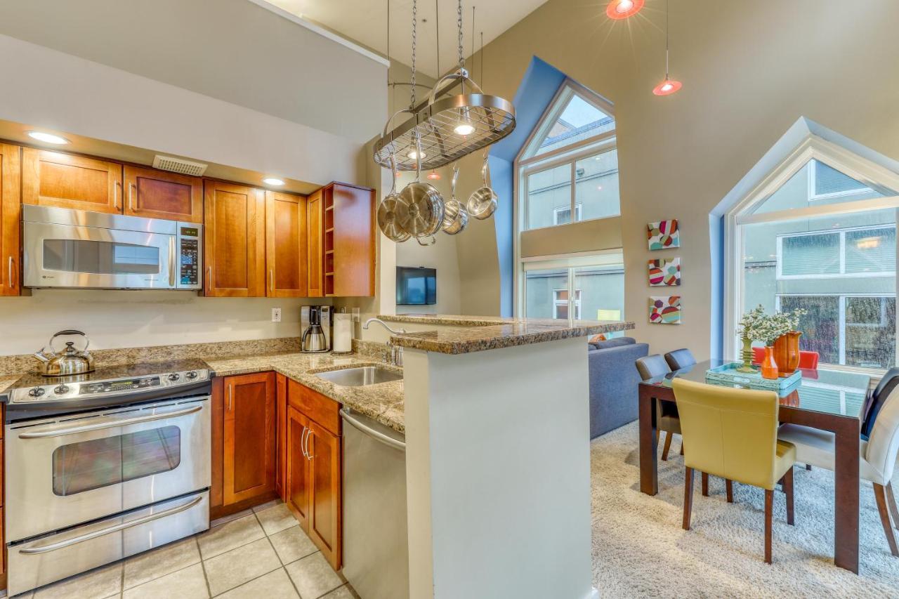 Belltown Court Sunset Suite Seattle Ngoại thất bức ảnh